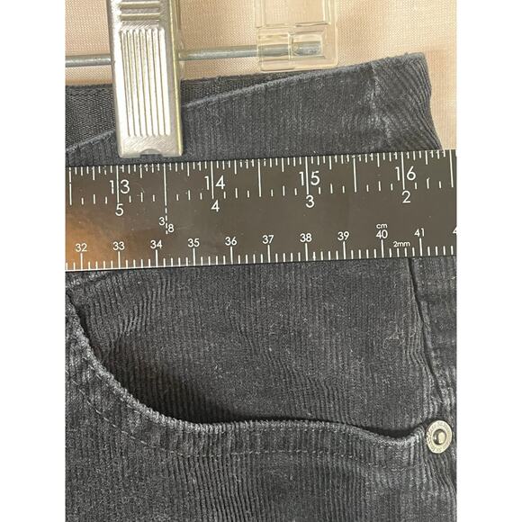 St. John's Bay straight leg corduroy pants, black, size 10, EUC - Picture 8 of 10